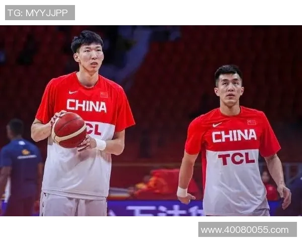 镜头回顾：篮球八卦这一幕令人泪目